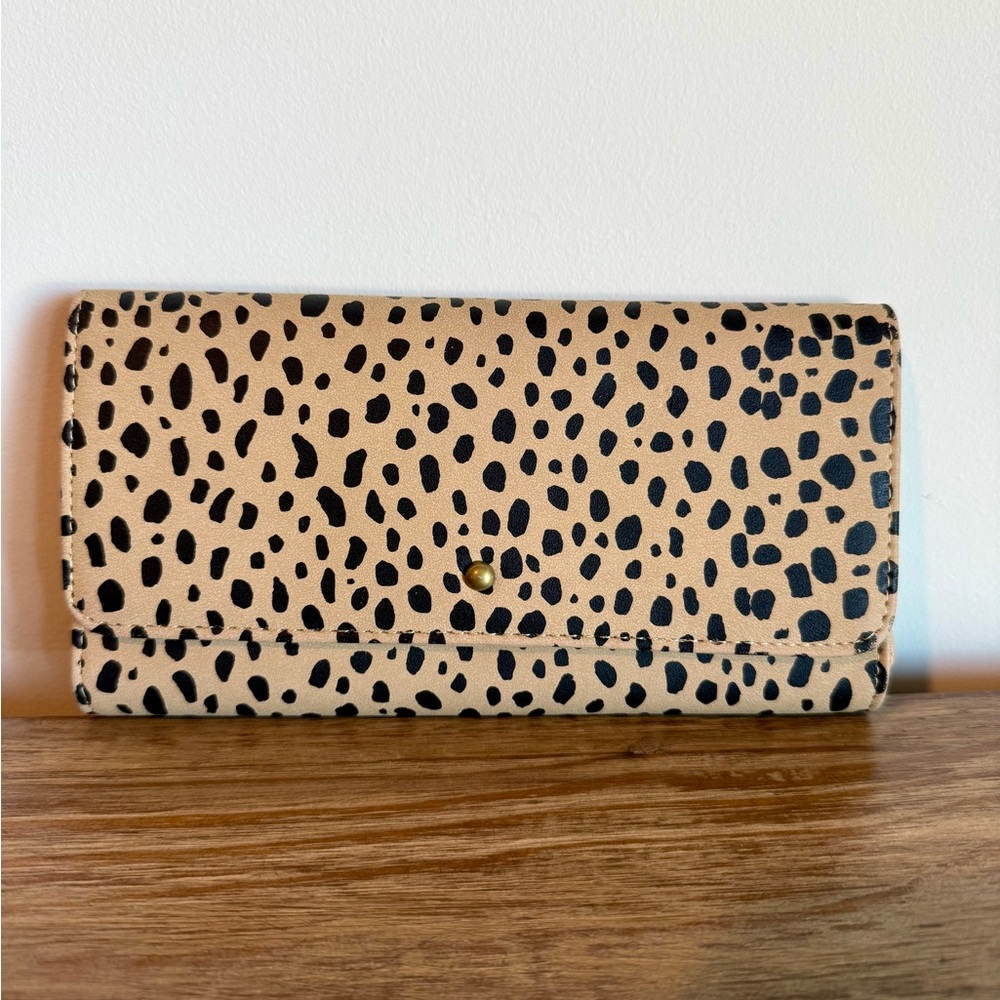 Crossbody & Wallet Bundle - Picture 4 of 9